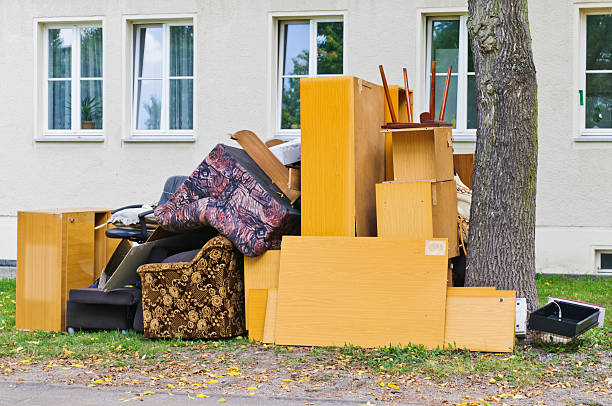 Best Yard Waste Removal  in Avon, OH